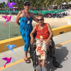 Meet your Posher, Ella